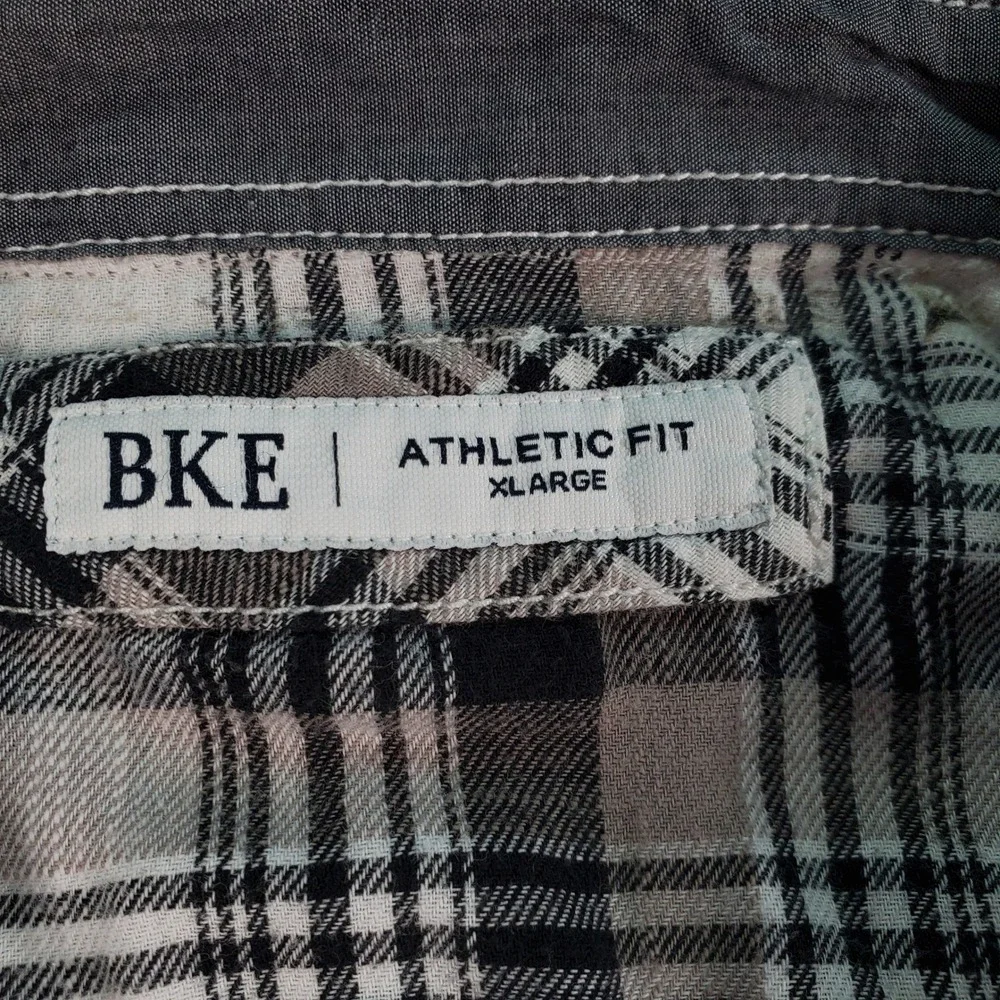BKE Athletic Fit Plaid Long Sleeve Button Down Shirt XL Black White Tan 11597FPW